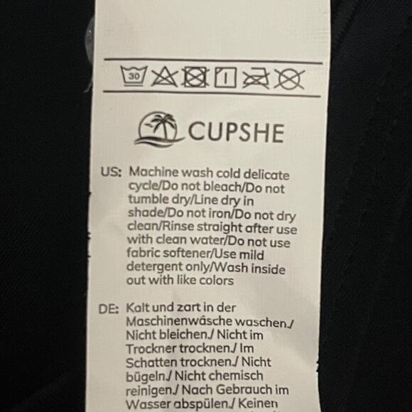 Cupshe Women Black 1 Piece Swimsuit Large High Neck Cutout Ruched Tummy Control - Picture 6 of 8